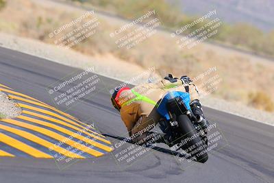 media/Oct-09-2022-SoCal Trackdays (Sun) [[95640aeeb6]]/Turn 14 Backside (1125am)/